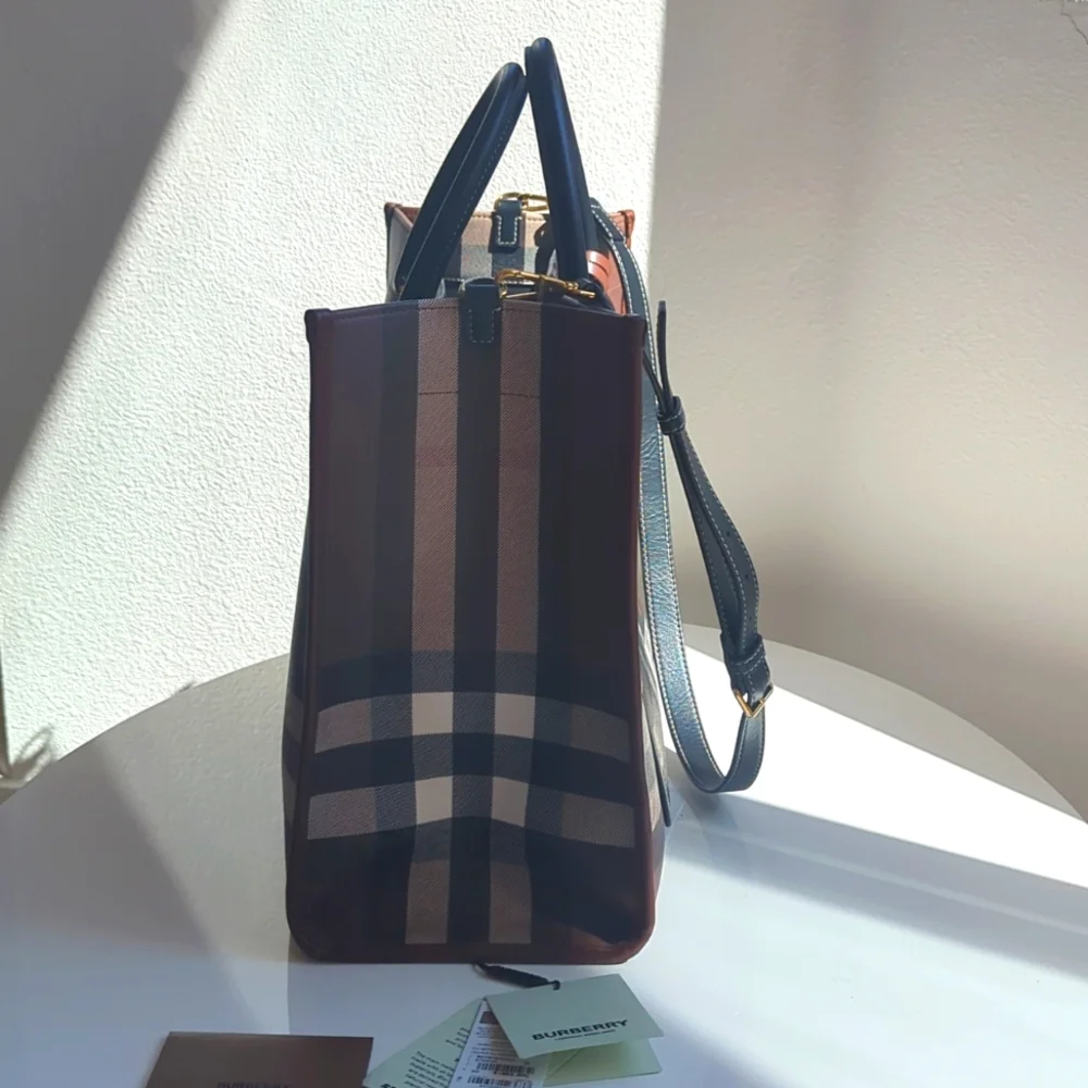 ✨ Burberry Bag MD Freya Tote Bag CL5 ✨** - Picture 5 of 17